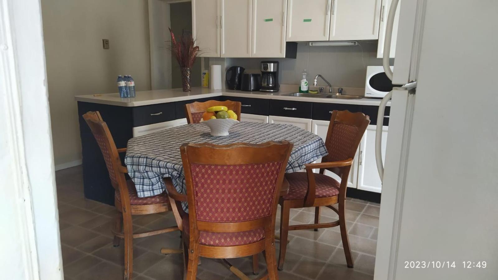 Cozy Downtown Two Bedrooms Free Parking Kingston Exterior foto